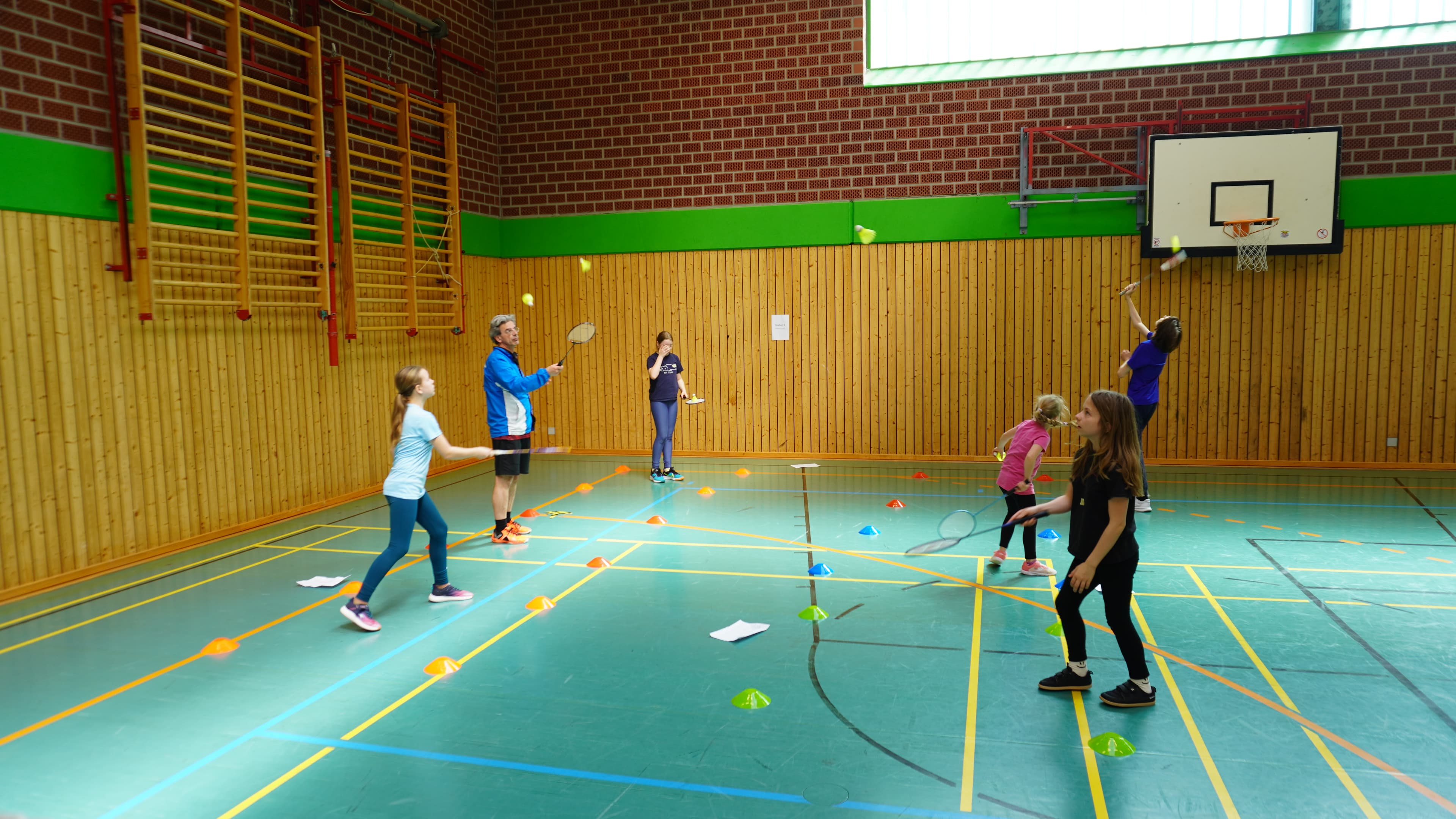 Badminton Familientag – articles/1779462095998-ee3c833f-7dcc-45f1-a6e8-e6091db6f117.jpg