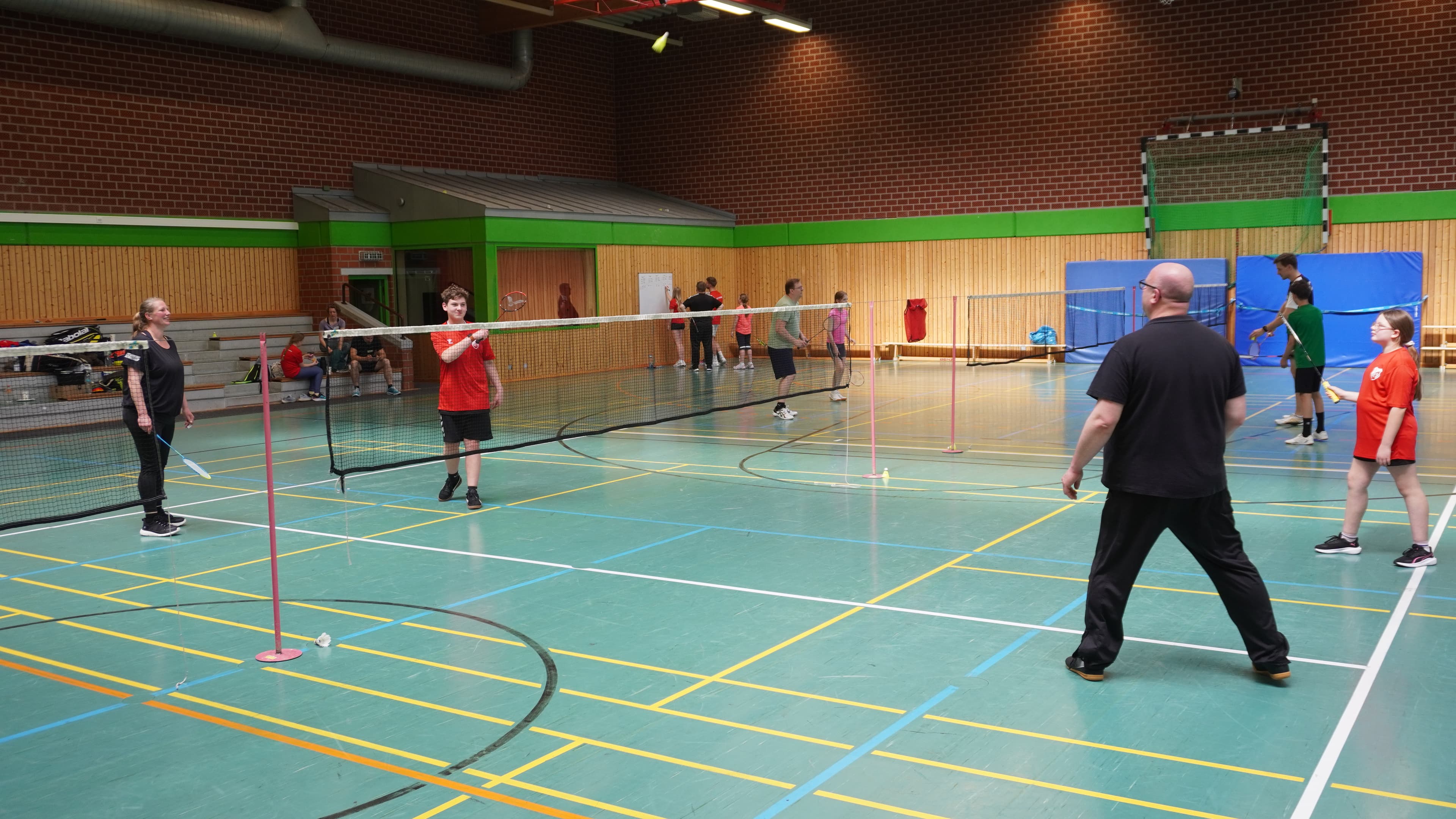 Badminton Familientag – articles/1779462615442-e4b43578-35b1-47ec-b1c3-1d5d9a75badf.jpg